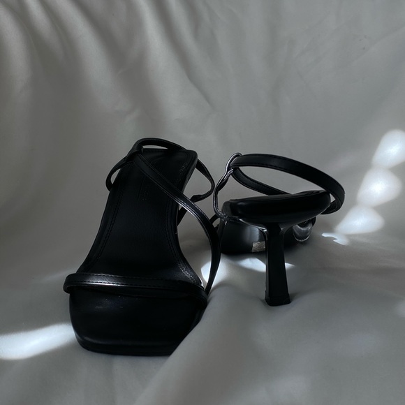 Black ASOS heels - Picture 3 of 3